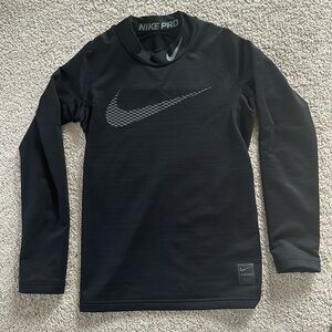 NIKE Pro long sleeve dry fit boys fitted shirt